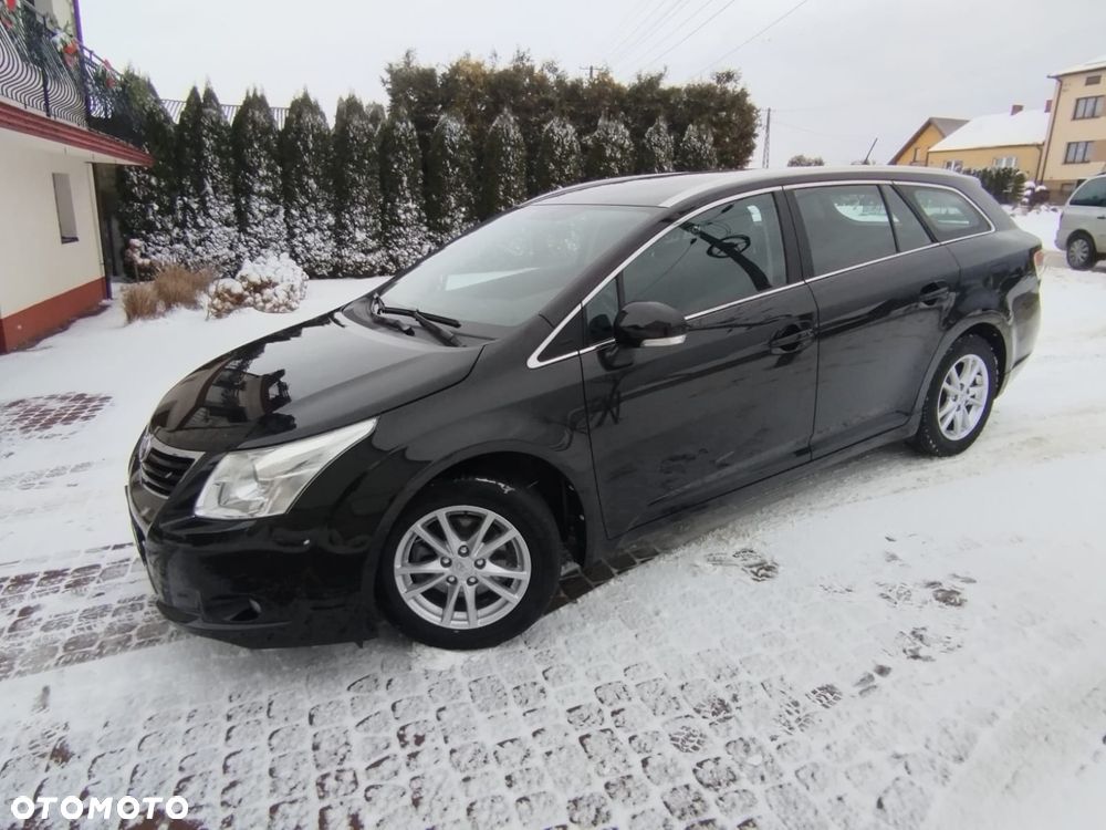 Toyota Avensis 1.8 Executive - 3
