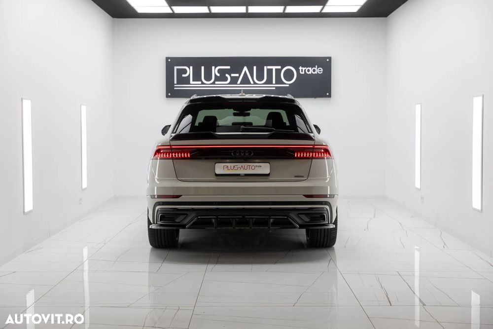 Audi Q8 55 TFSIe quattro tiptronic - 9