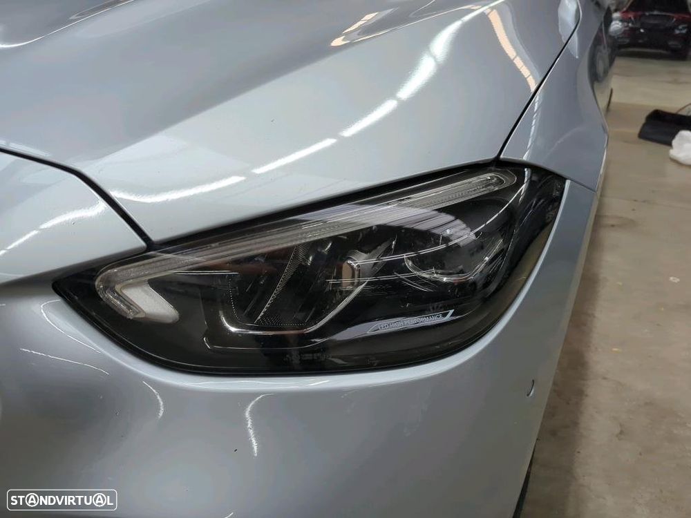 Mercedes-Benz C 300 e T 9G-TRONIC Avantgarde - 11