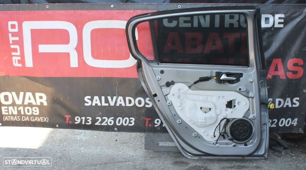 Porta de Trás do Lado Esquerdo Peugeot 308 - 2