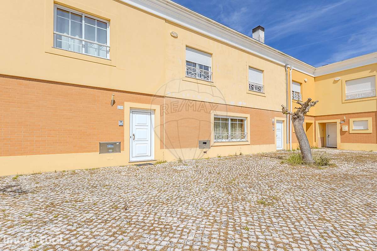 Moradia T4 para venda - Grande imagem: 2/48