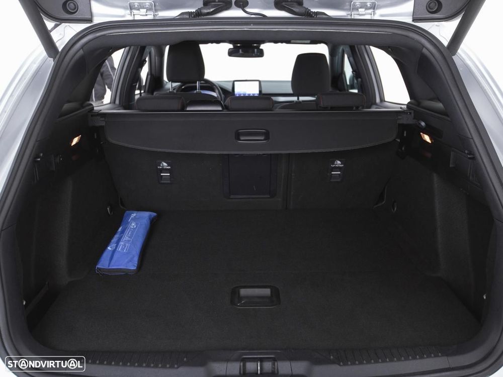 Ford Focus SW 1.5 TDCi EcoBlue ST-Line X - 12