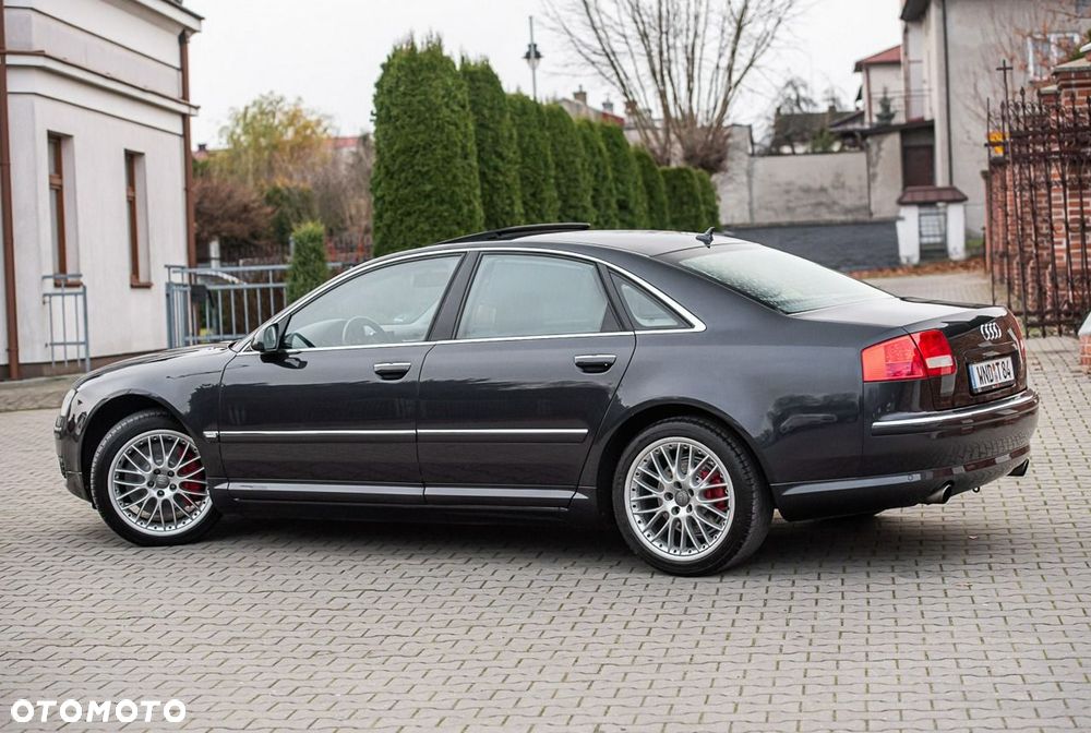Audi A8 4.2 FSI Quattro - 14