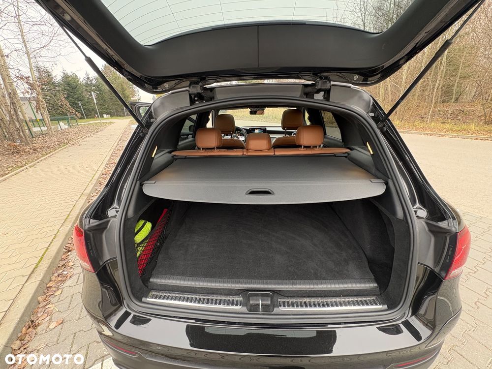 Mercedes-Benz GLC - 24