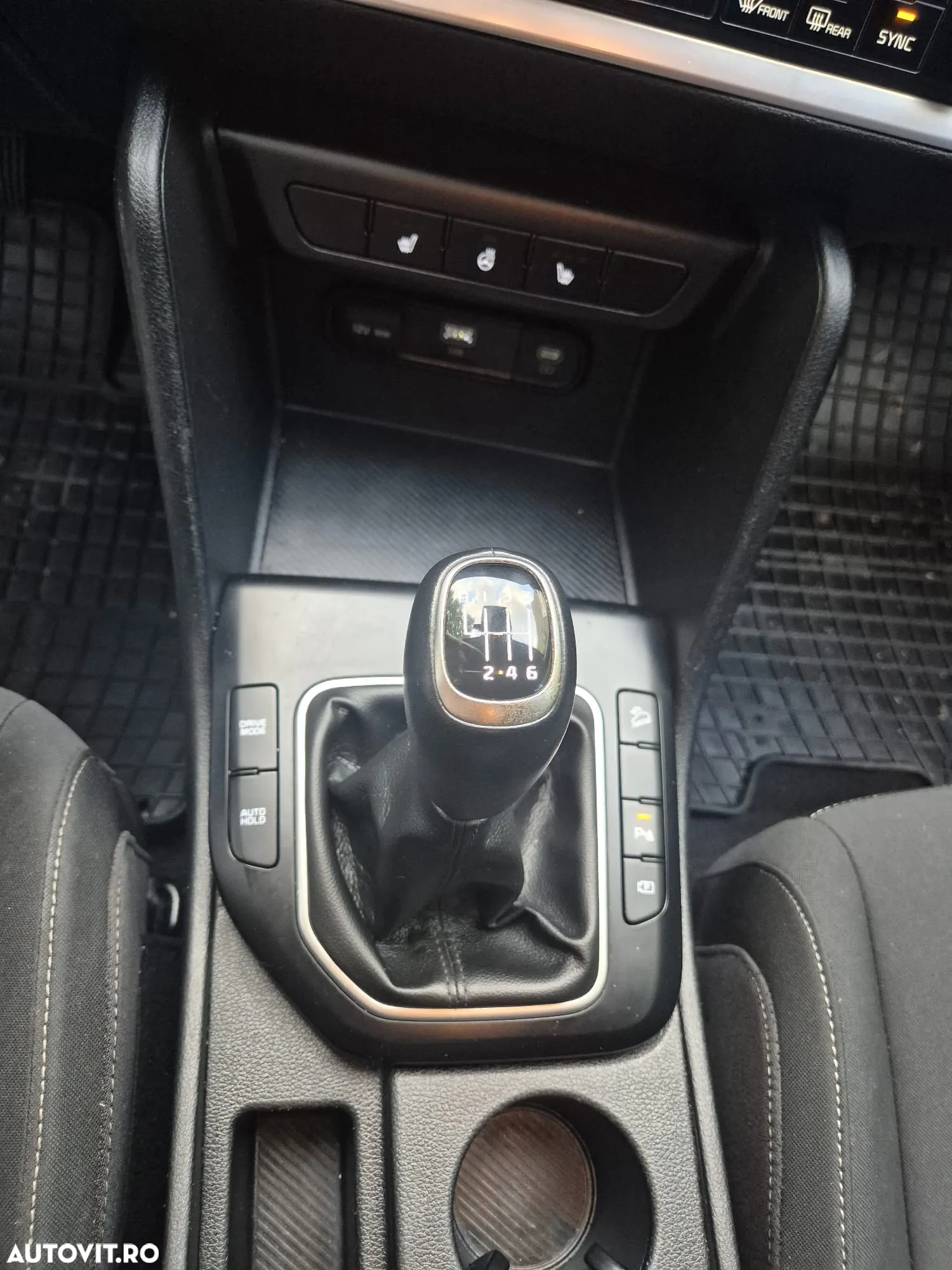Kia Sportage 1.6 T-GDI 6MT 4x2 Style - 7