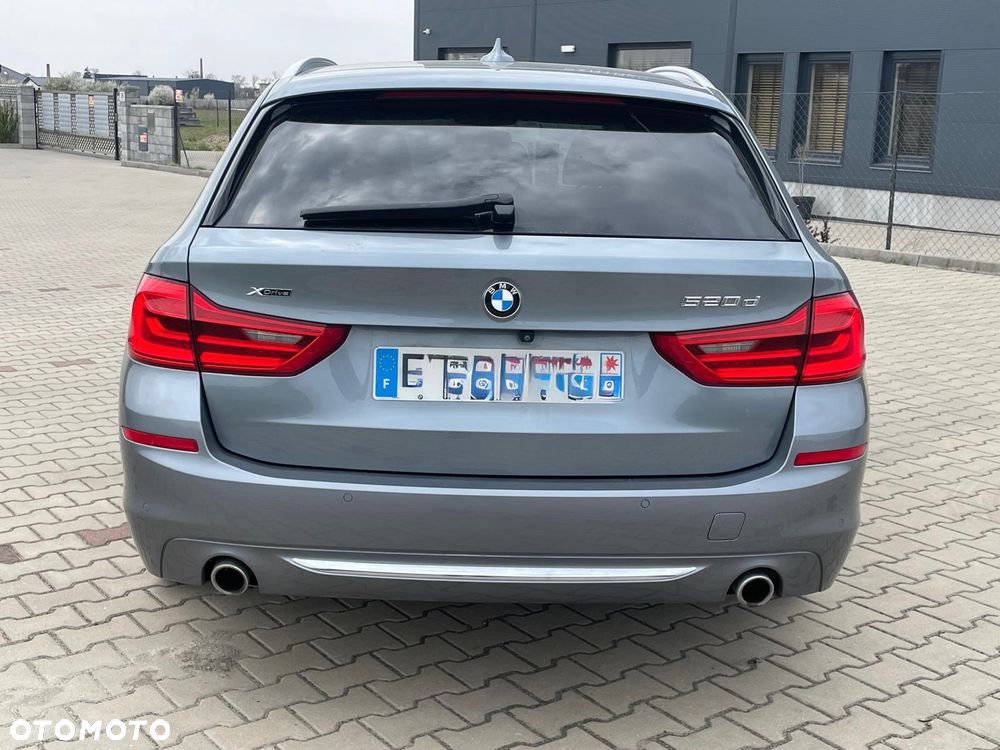 BMW Seria 5 520d xDrive Luxury Line - 6