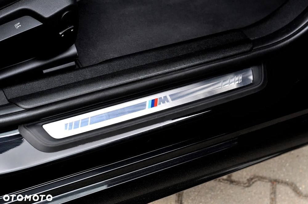 BMW Seria 3 320d M Sport sport - 21