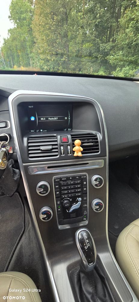 Volvo XC 60 - 32