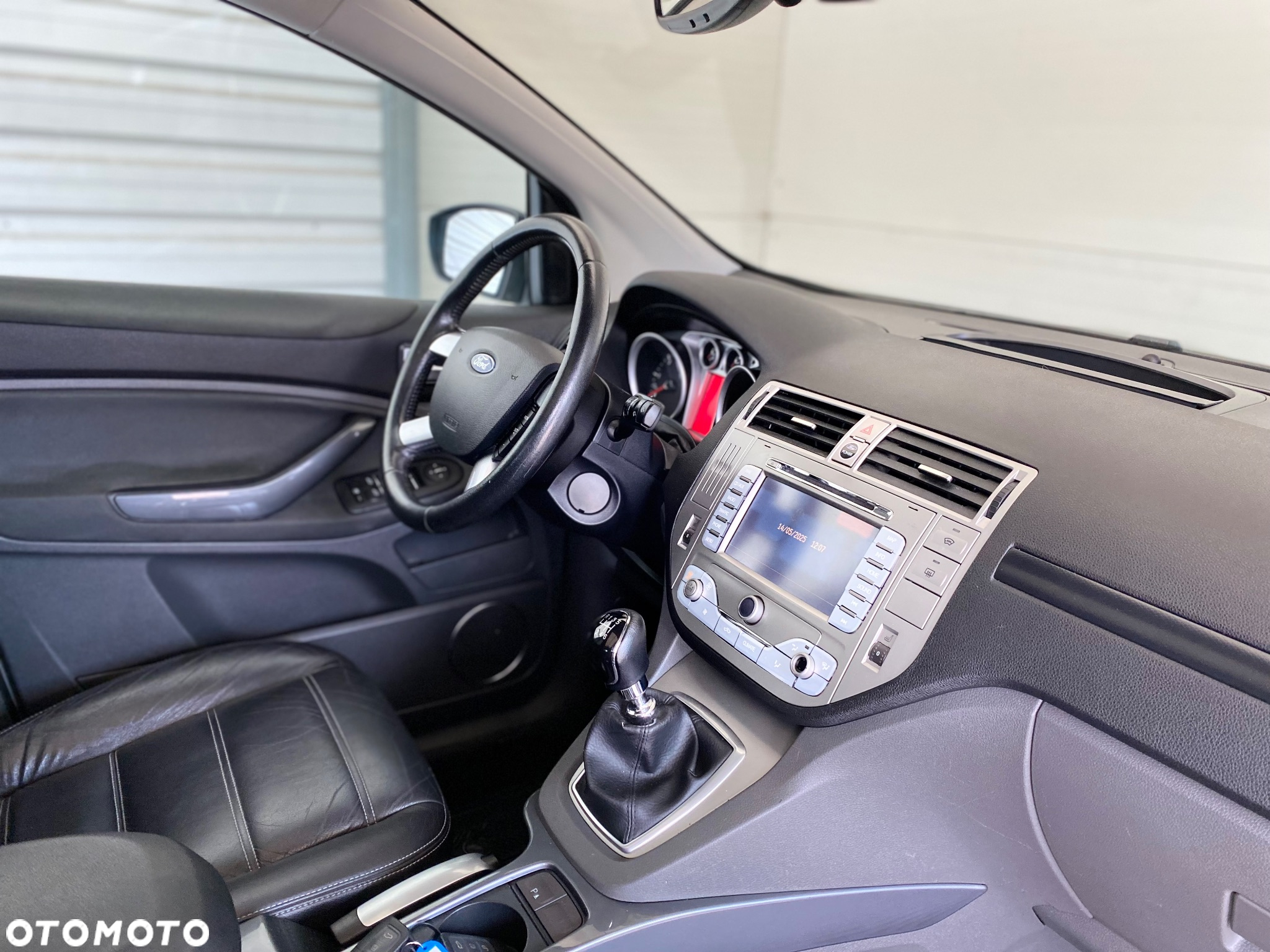 Ford Kuga 2.0 TDCi Titanium - 14