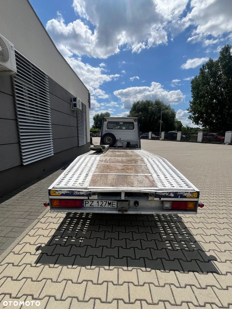 Mercedes-Benz Sprinter - 6