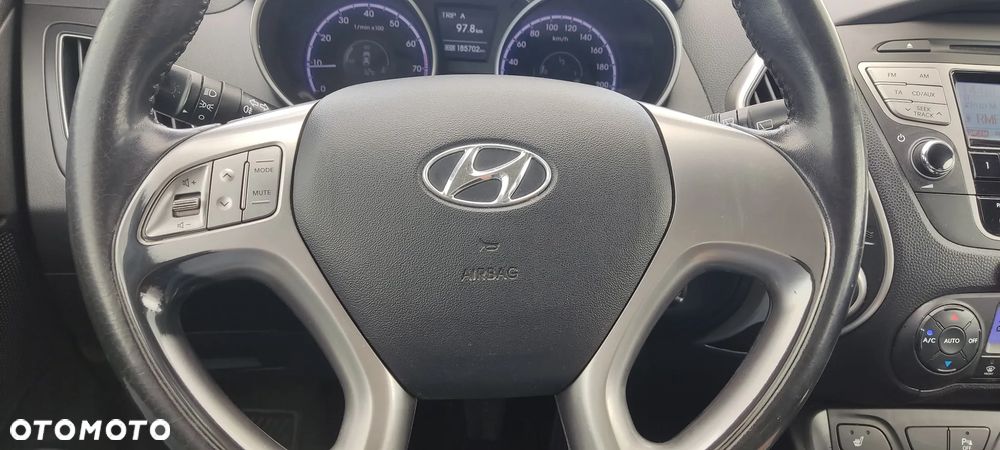 Hyundai ix35 2.0 4WD Premium - 11