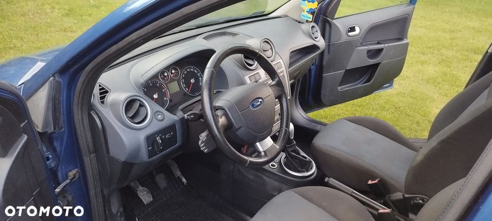 Ford Fiesta 1.4 TDCi Titanium - 6