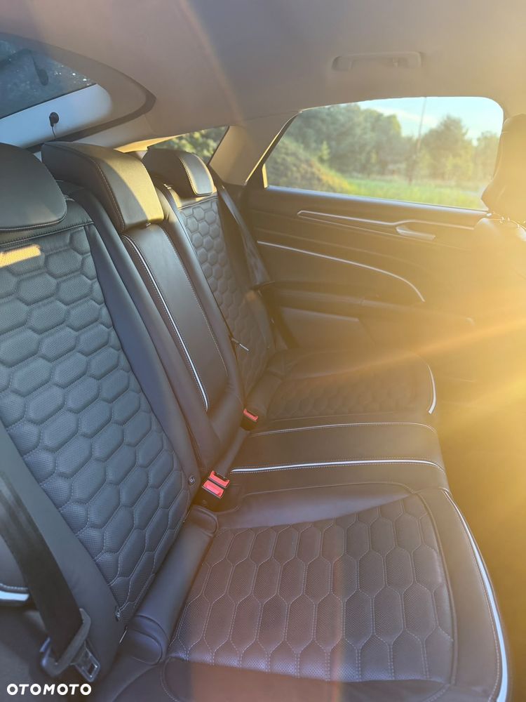 Ford Mondeo 2.0 EcoBlue Vignale - 8