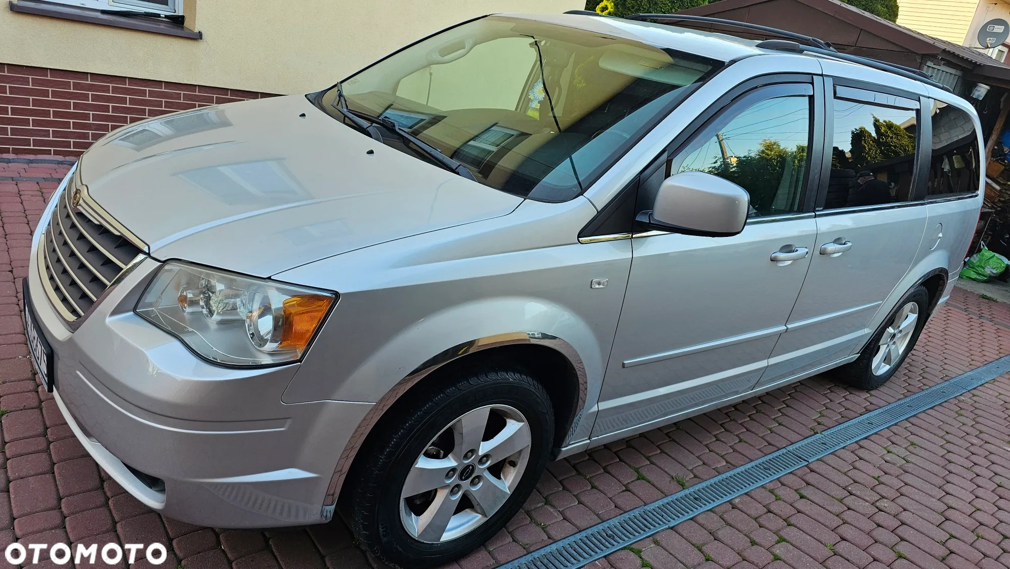 Chrysler Grand Voyager 2.8 CRD Touring - 12