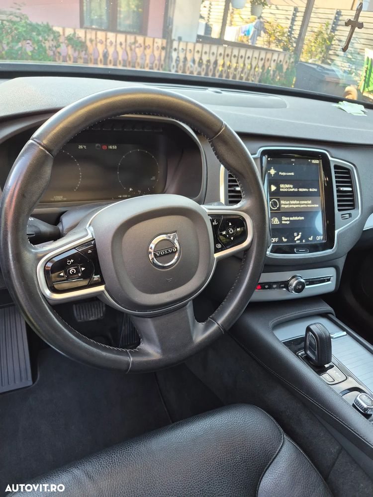 VOLVO XC90 2020 — imagine 12