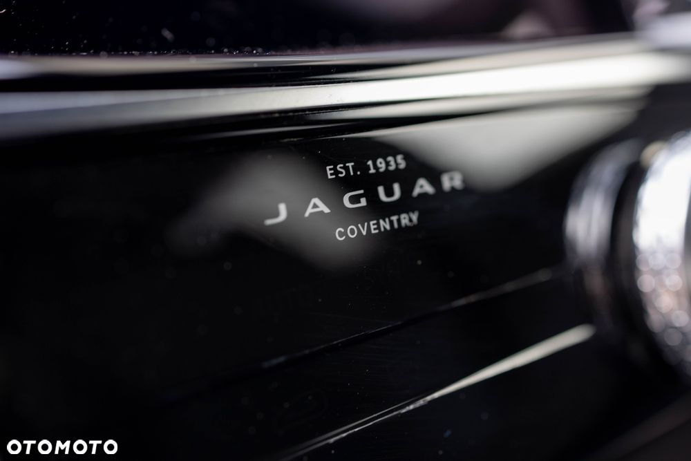 Jaguar E-Pace P250 AWD R-Dynamic Black - 14