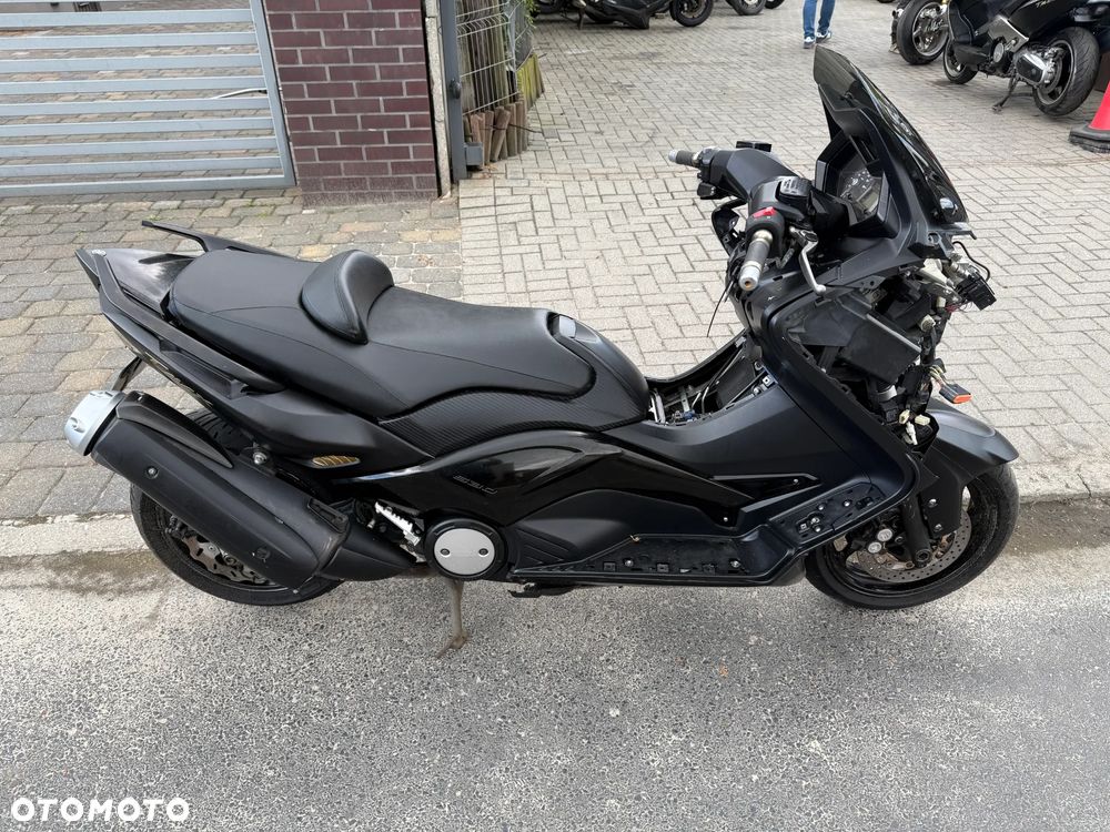 Yamaha Tmax - 4