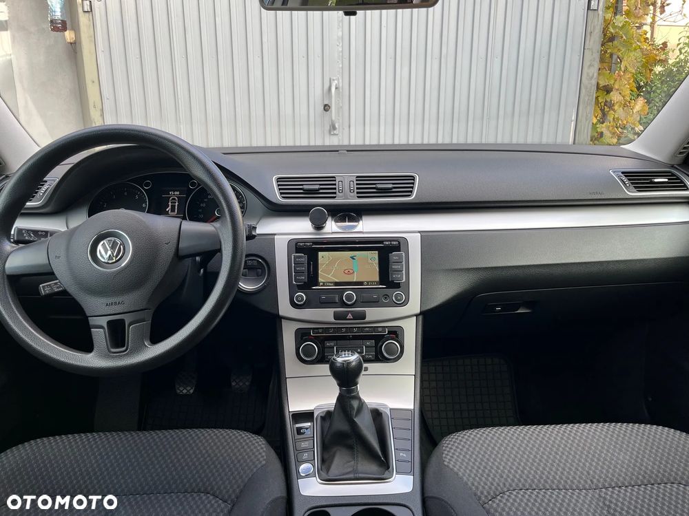 Volkswagen Passat 1.8 TSI Trendline - 3