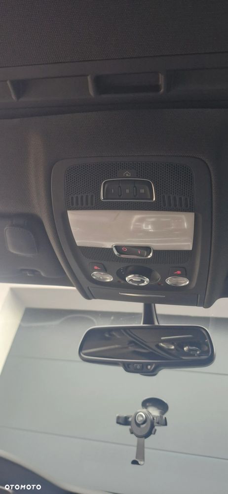 Audi A4 Limousine - 15