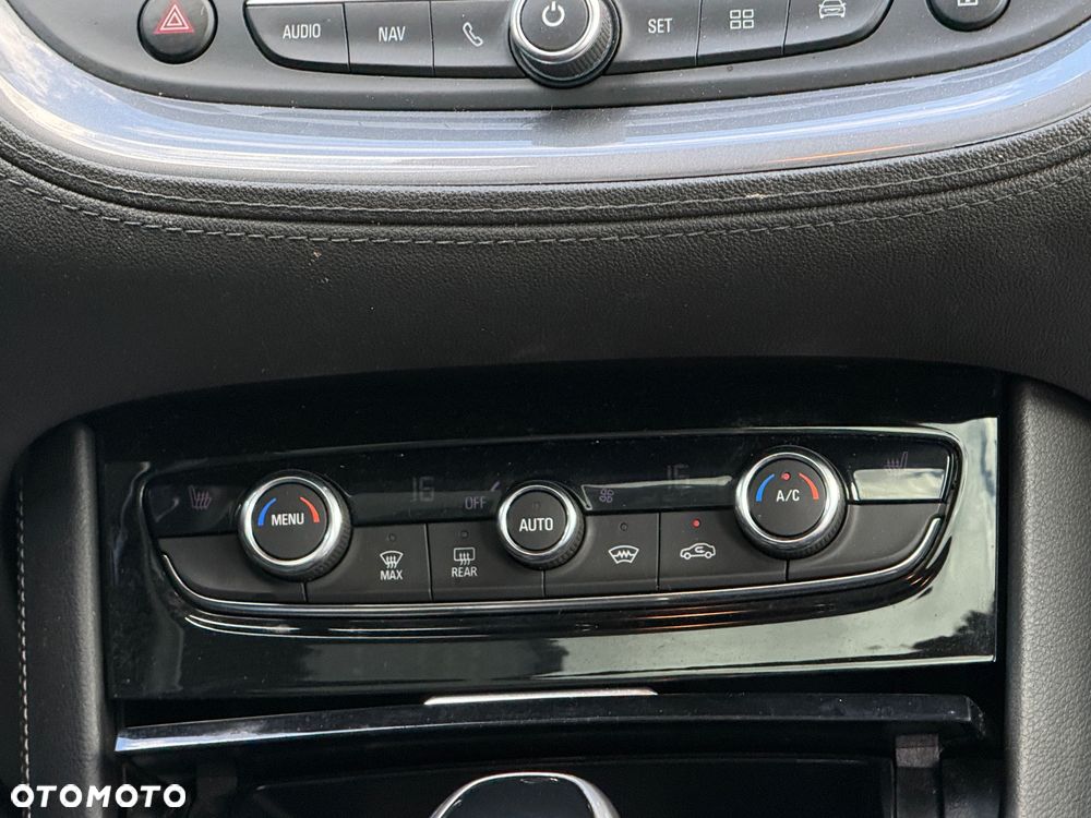 Opel Grandland X 2.0 CDTI Ultimate S&S - 9