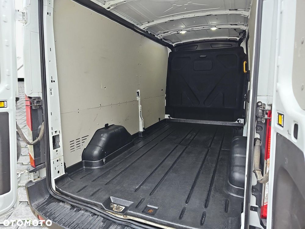 Ford transit - 28