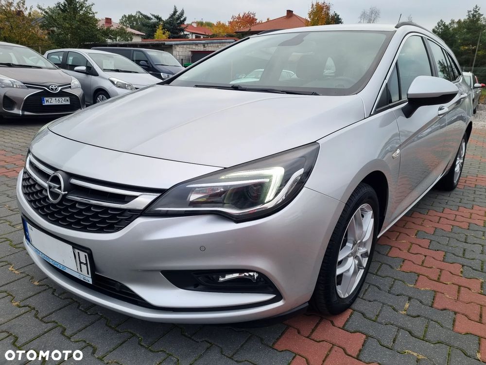 Opel Astra - 1