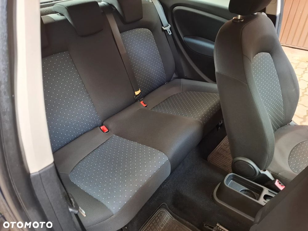 Fiat Grande Punto 1.2 8V Go - 21