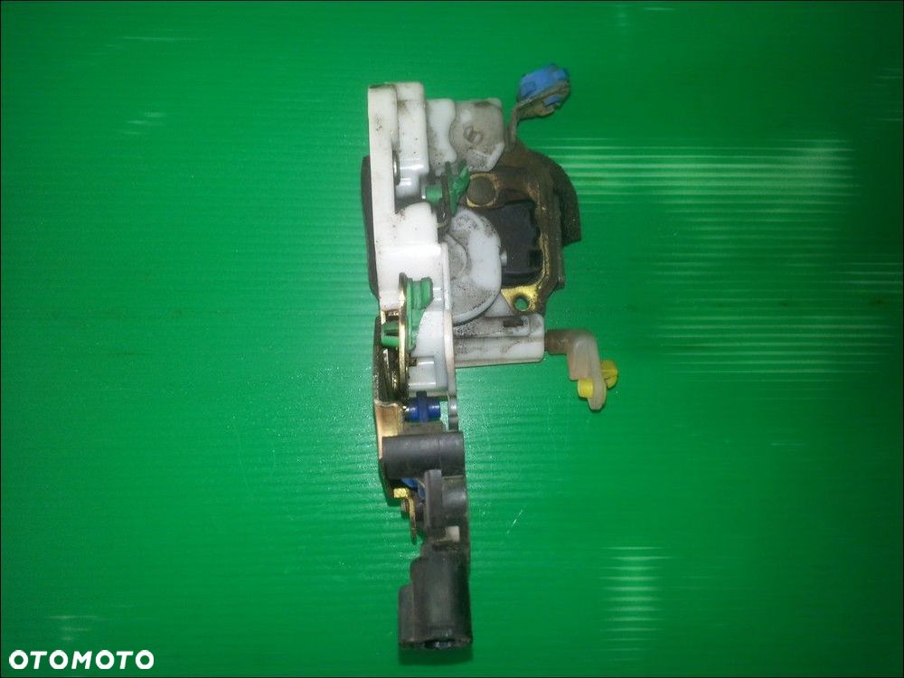 ZAMEK LEWY PRZÓD DRZWI SUBARU IMPREZA - 5