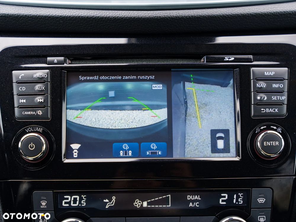 Nissan Qashqai 1.2 DIG-T N-Connecta Xtronic - 28