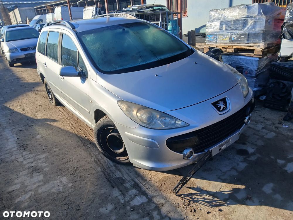 peugeot 307 sw lift fotel kanapa deska kokpit podsufitka boczek podłokietnik licznik panel