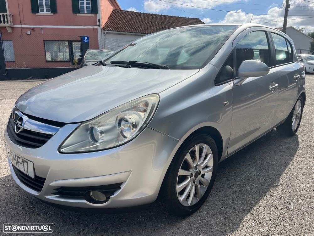 Opel Corsa 1.2 Cosmo - 39