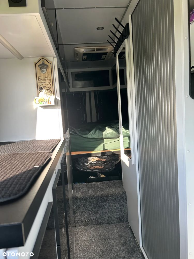 Mercedes-Benz sprinter - 18