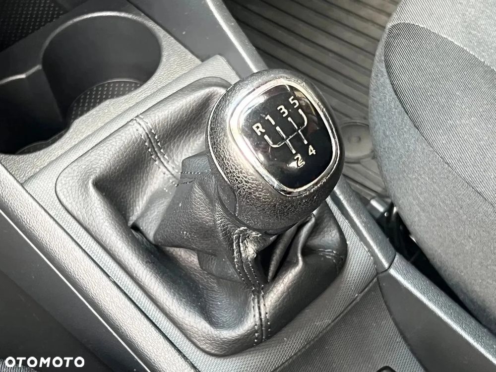 Skoda RAPID 1.4 TDI DPF Ambition - 15