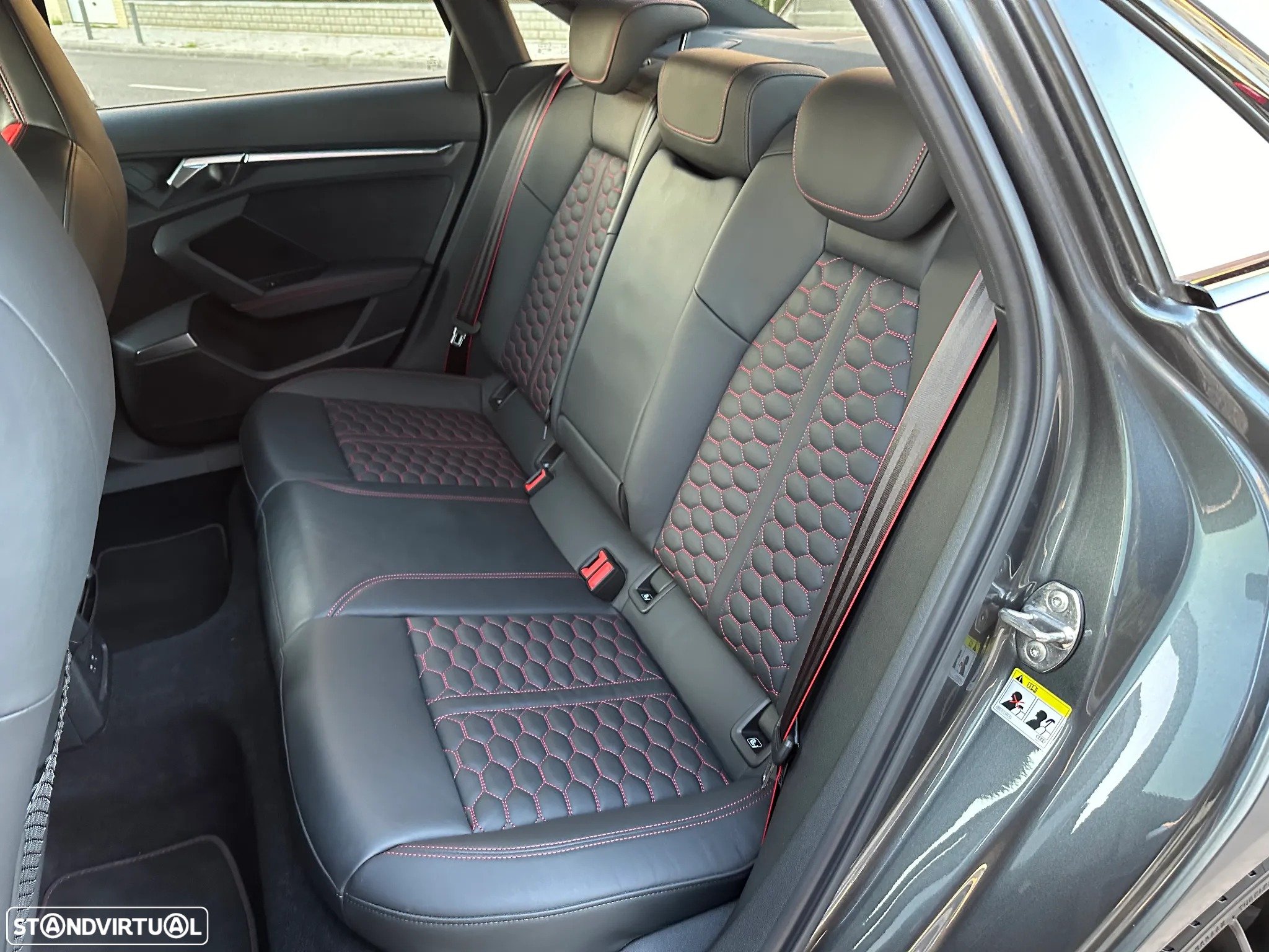 Audi RS3 Limousine TFSI quattro S tronic - 12