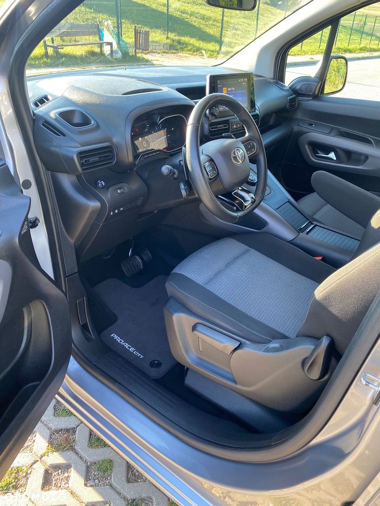 Toyota Proace City Verso - 8
