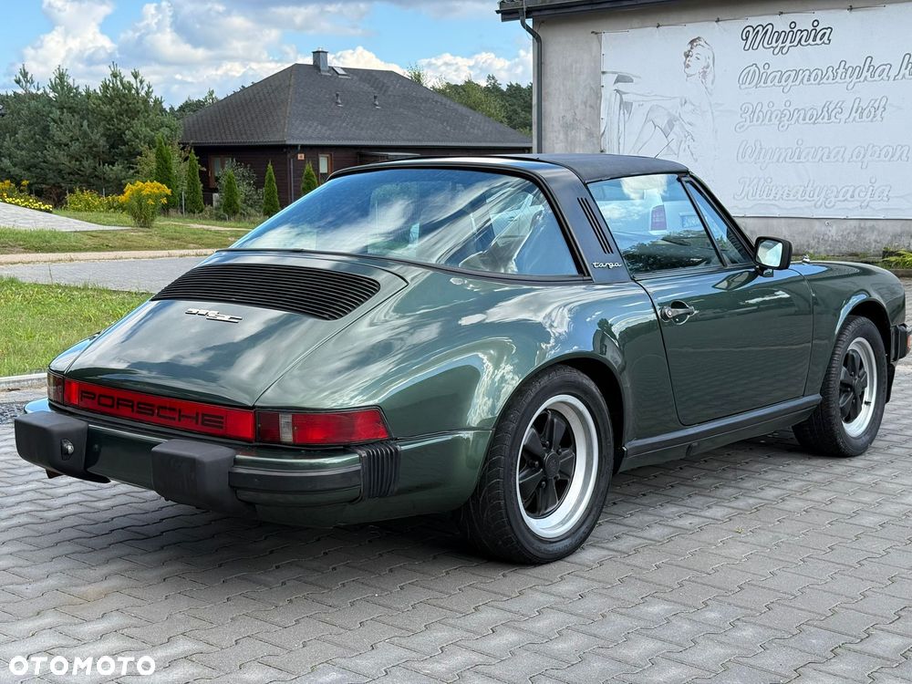 Porsche 911 - 10