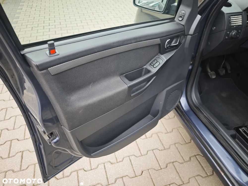 Opel Meriva 1.6 16V Innovation 110 Jahre - 23