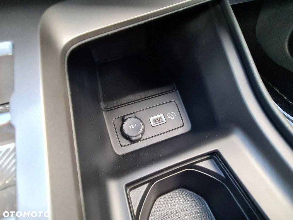 Peugeot 308 1.2 PureTech GT S&S EAT8 - 18