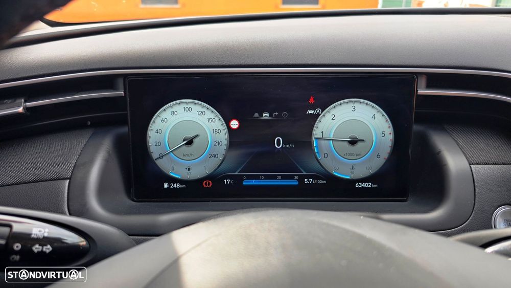 Hyundai Tucson 1.6 CRDi Vanguard - 11