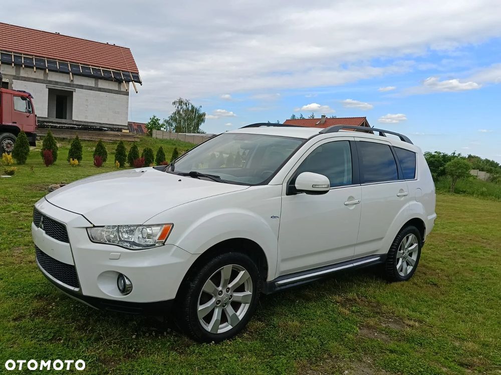 Mitsubishi Outlander 2.2 DI-D ClearTec 2WD Inform - 9