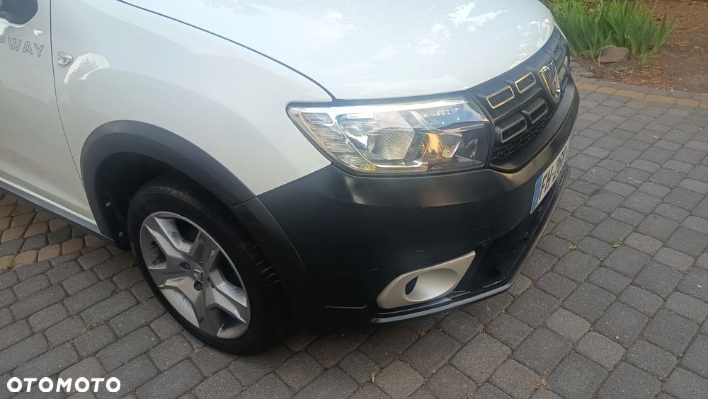 Dacia Sandero Stepway 0.9 TCe Outdoor S&S - 17