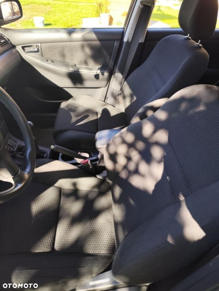 Toyota Corolla 1.4 D-4D Terra Polaris - 5