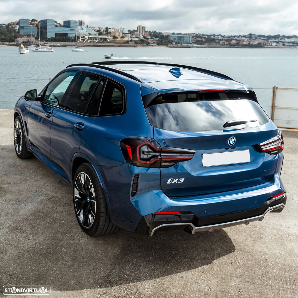 BMW iX3 M Sport Impressive - 20