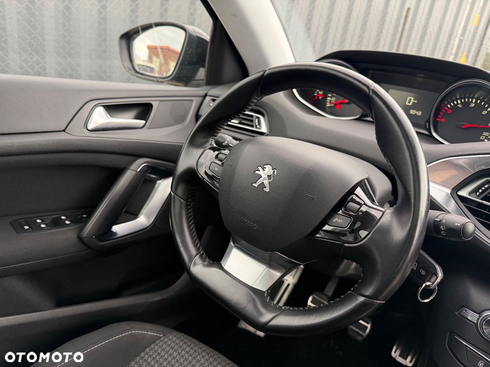 Peugeot 308 - 14