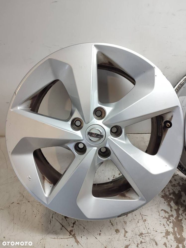 FELGI ALUMINIOWE KOMPLET 17 7J 5X114,3 66,1 40 - 1200.00 PLN - NISSAN QASHQAI II SUV (J11, J11_) - 2