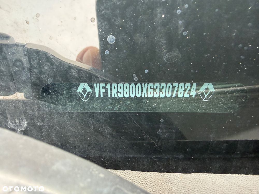 Renault Clio - 17