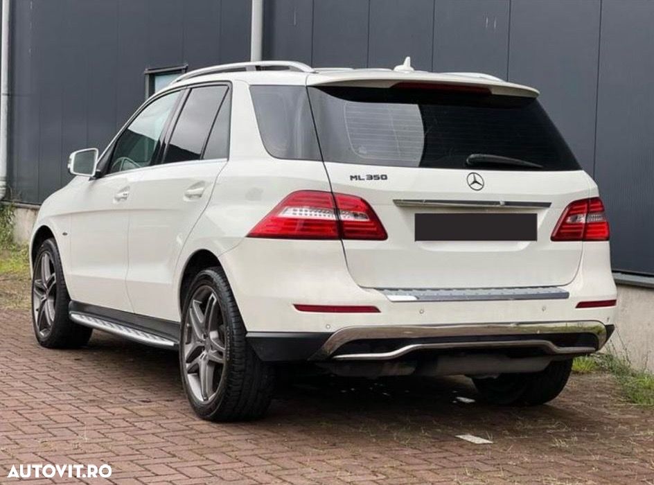 Mercedes-Benz ML 350 BlueTEC 4MATIC Aut - 3
