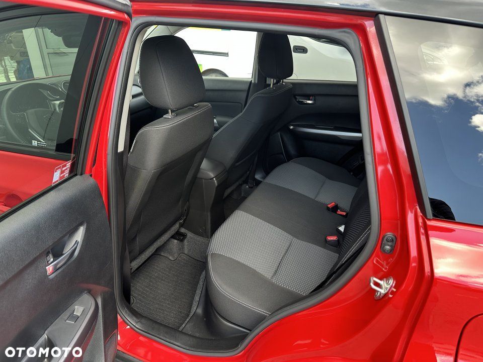 Suzuki Vitara - 10