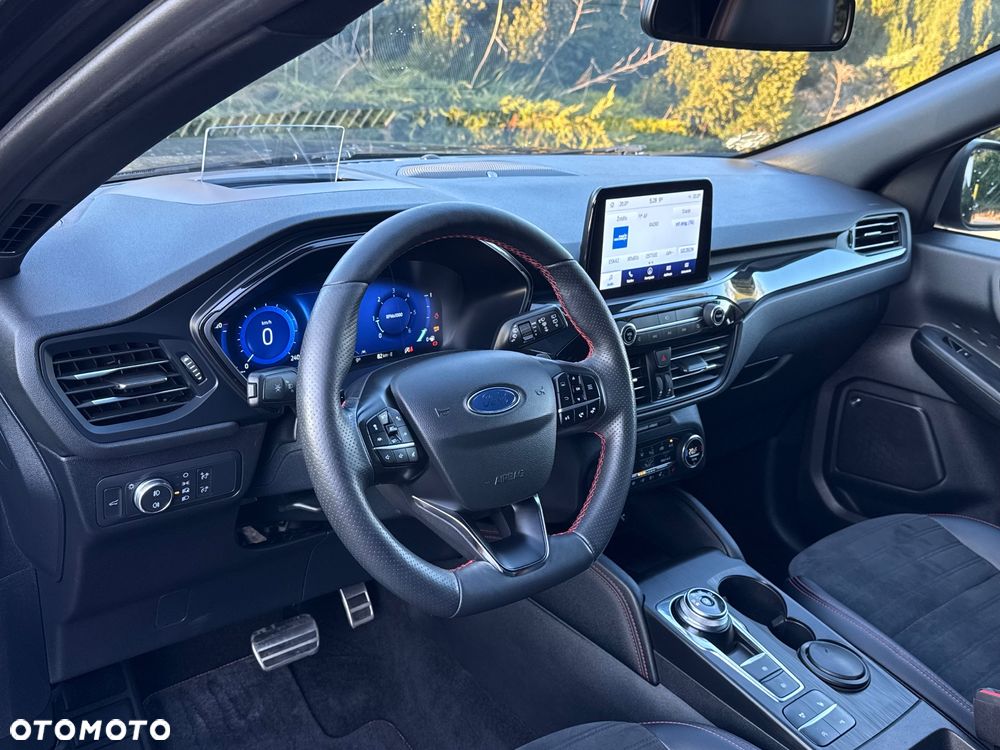 Ford Kuga 2.0 EcoBlue 4x4 ST-LINE - 34