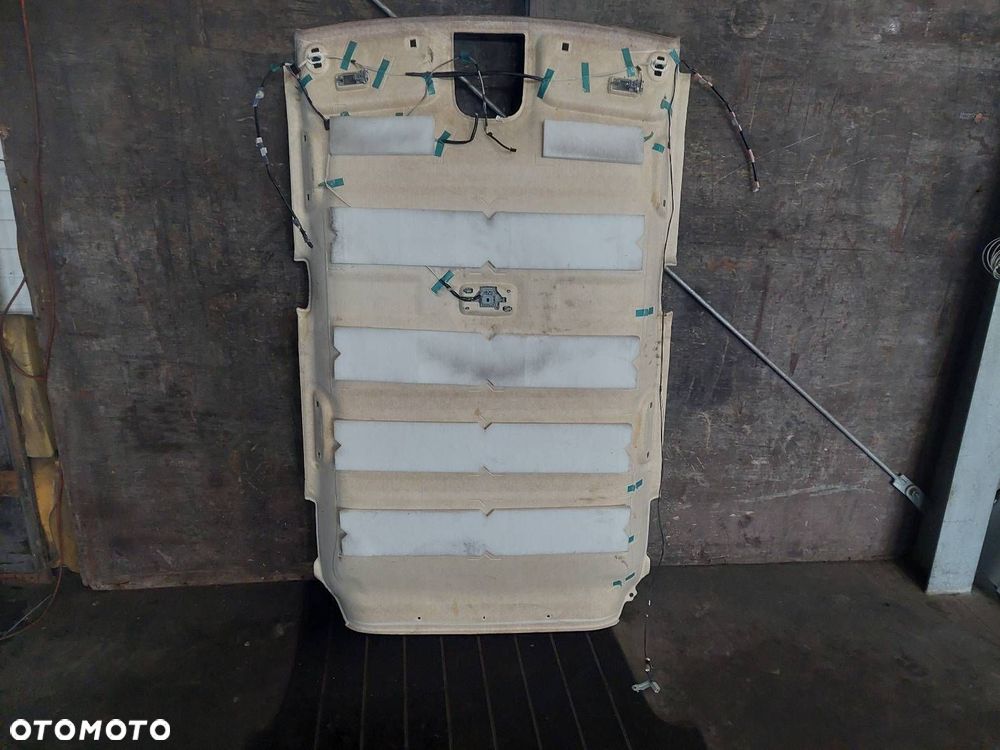 PODSUFITKA TOYOTA AURIS I HB 5D - 6